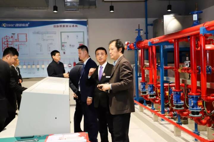 楷林物業通過“河南省省級服務業標準化試點單位”驗收