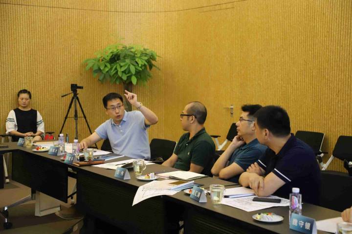 楷林大廈定制辦公“五恒”環境評估、研討沙龍順利舉行