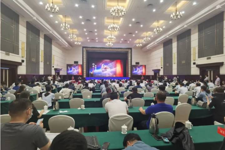 楷林榮獲“2020河南社會責任企業”年度企業獎