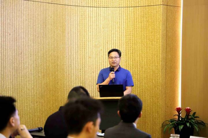 楷林總部辦公空間榮獲中原首個(gè)鉑金級(jí)WELL認(rèn)證 上海楷林研究院攜手IWBI共同見(jiàn)證