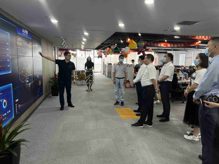 南陽市考察團赴鄭考察 深入調研優(yōu)質楷林平臺企業(yè)