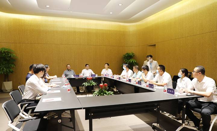 金沙集團管理層一行走進楷林考察交流 金沙集團管理層一行走進楷林考察交流