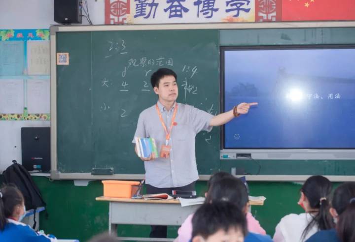 持續(xù)踐行鄉(xiāng)村閱讀公益,2022楷林心燈商丘站、周口站溫暖呈現(xiàn)! 持續(xù)踐行鄉(xiāng)村閱讀公益,2022楷林心燈商丘站、周口站溫暖呈現(xiàn)!